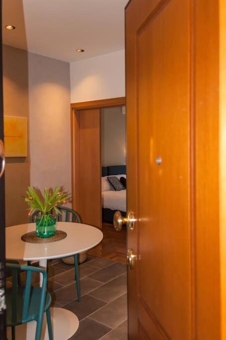 Deluxe Urban 2Br Apt By Nat. Archaelogical Museum 雅典 外观 照片